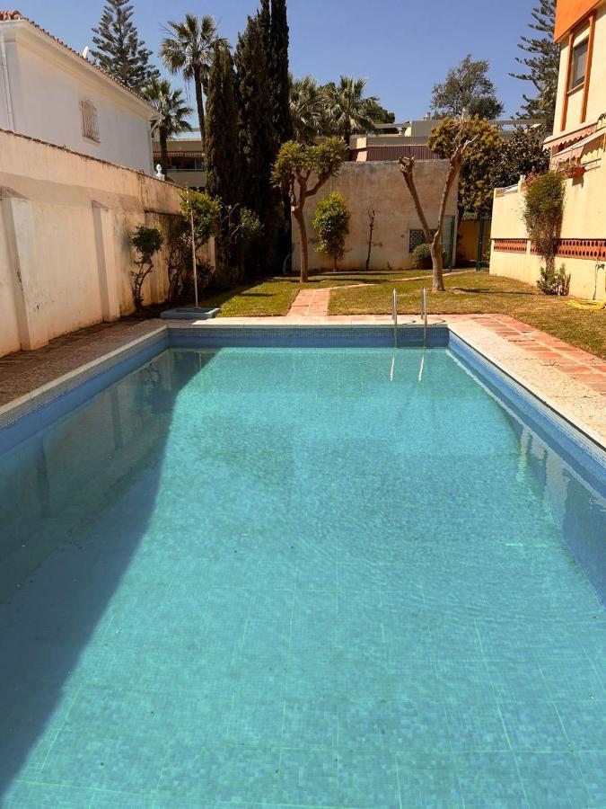 Pedregalejo Playa, Piscina Y Parking Apartment Malaga Ngoại thất bức ảnh