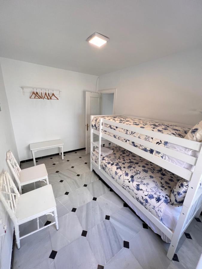 Pedregalejo Playa, Piscina Y Parking Apartment Malaga Ngoại thất bức ảnh