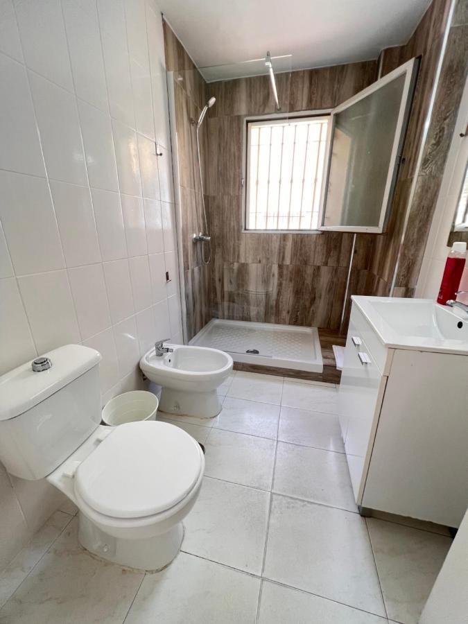 Pedregalejo Playa, Piscina Y Parking Apartment Malaga Ngoại thất bức ảnh